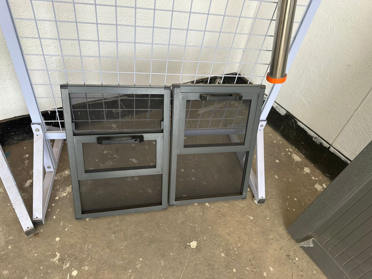 Aluminum-framed window